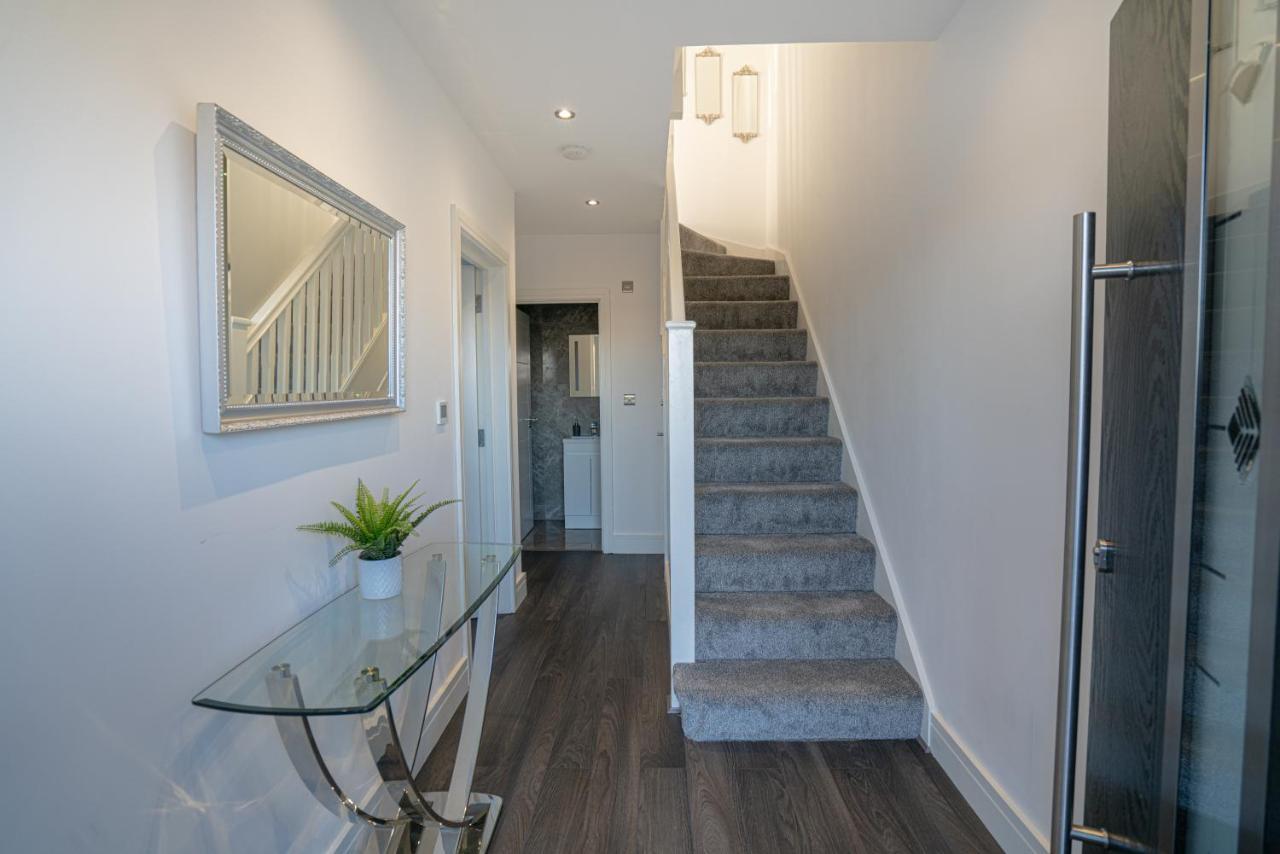 Newly Refurbished Modern 4 Bed Detached House ! Villa Oxford Exteriör bild