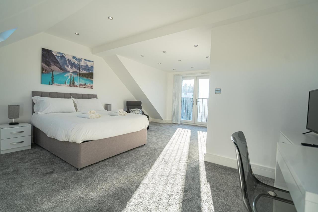 Newly Refurbished Modern 4 Bed Detached House ! Villa Oxford Exteriör bild