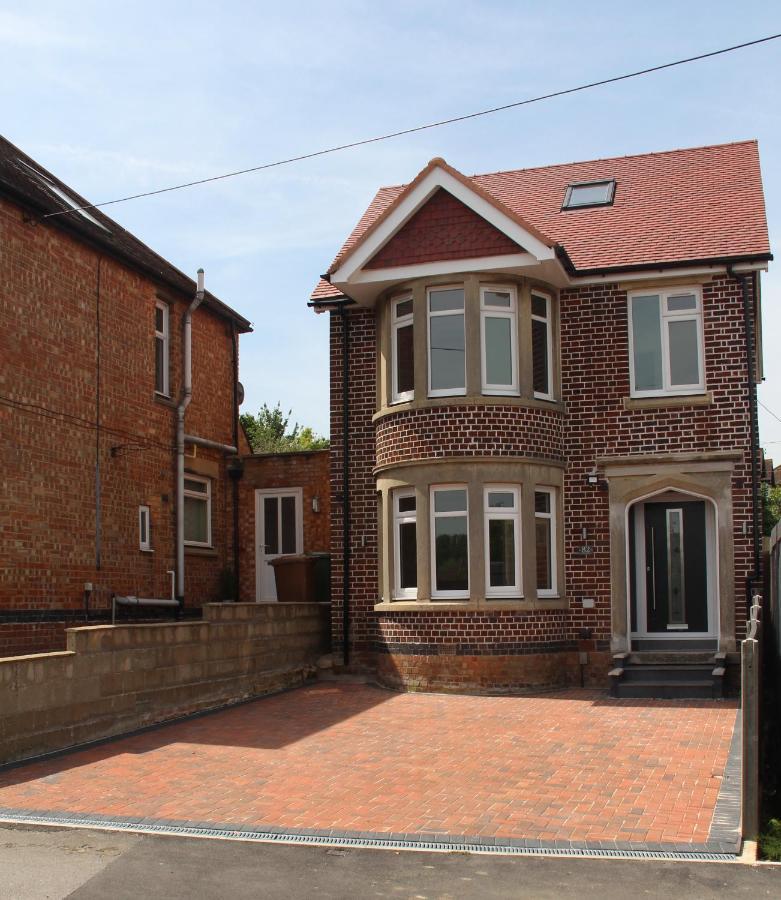 Newly Refurbished Modern 4 Bed Detached House ! Villa Oxford Exteriör bild